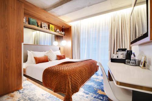 Batignolles Hotel | CARD Hôtel