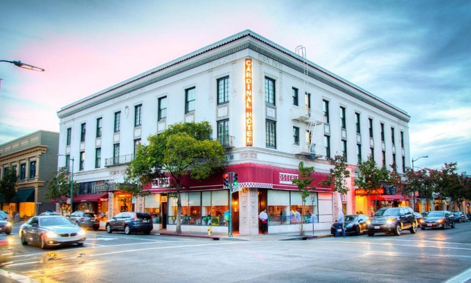 University South Hotel | Cardinal Hotel