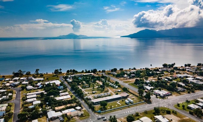 Cardwell Hotel | Cardwell Beachcomber Motel & Tourist Park