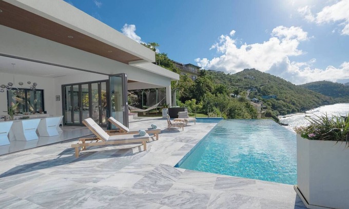 Estate Kings Quarter Villa | Caribbean Paradise - Magens Bay beachfront villa