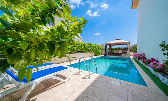 Kapparis Villa | Carina villa for 6 persons