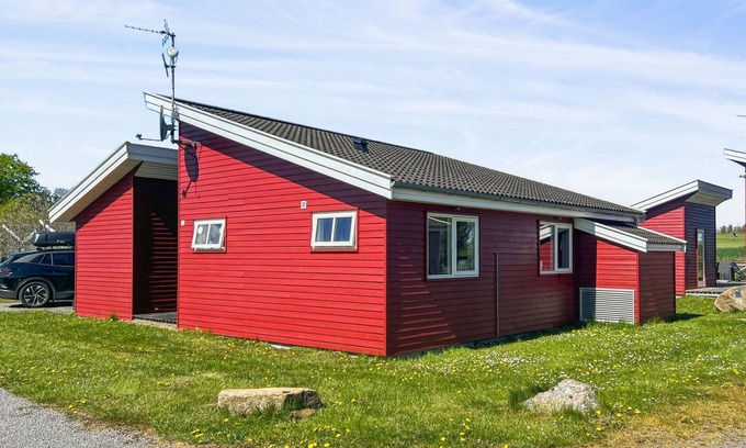 Gudhjem House | "Carlie" - 2.8km from the sea by Interhome