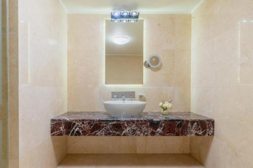 Dammam Hotel | Carlton Al Moaibed Hotel