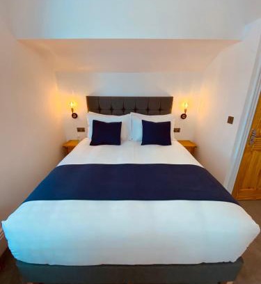 Weymouth House | Carlton Guest suites - Weymouth