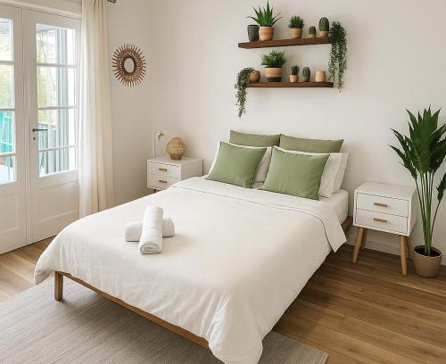 Haifa Apartment | Carmel Emerald