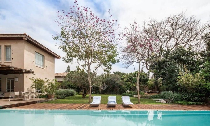 Kfar Shmaryahu Villa | Carmelo Keren Villa S
