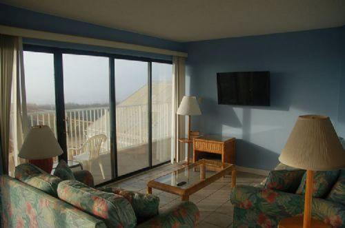 North Myrtle Beach Apartment | Carolina Dunes, Unit 101 Condo