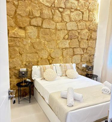 Alicante House | Carolinas Suites by Coqueto