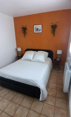 Oyonnax Apartment | Caroline