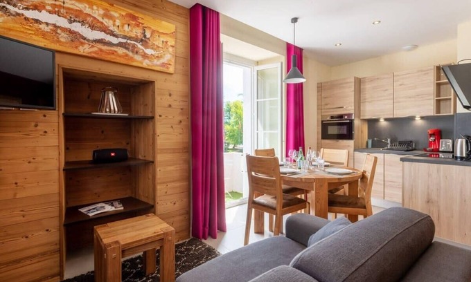 Annecy Old Town Apartment | CARPATES, Annecy Rent Lodge