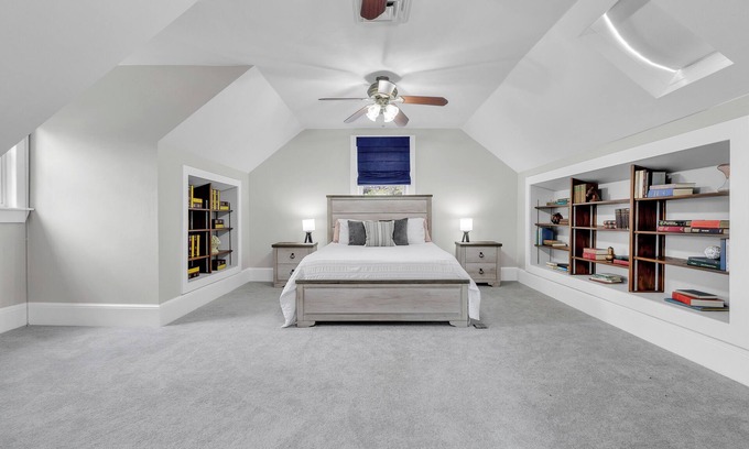 Roanoke Bed & Breakfast | Carriage House Historic and Modern in the Grandin Village