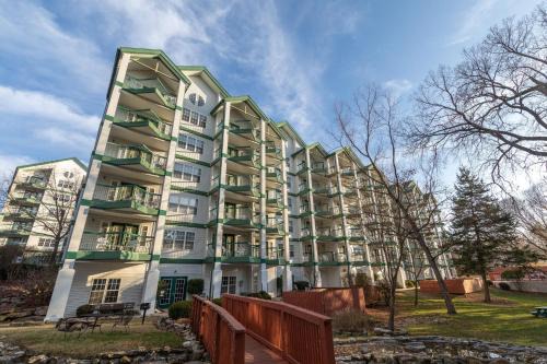 Branson Hotel | Carriage Place
