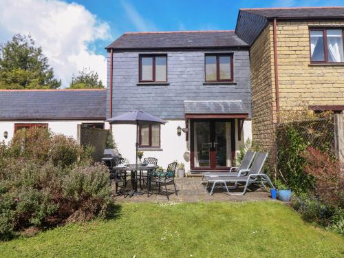 Falmouth House | Carrick Cottage