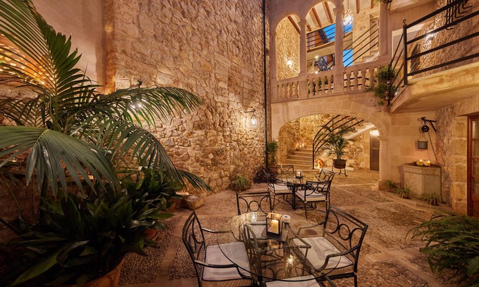 Lloseta Hotel | Cas Comte Suites & Spa - Adults Only