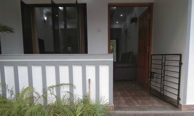 Benaulim Apartment | Casa 1 - Apartment with air conditioning, Hi speed internet to WFH