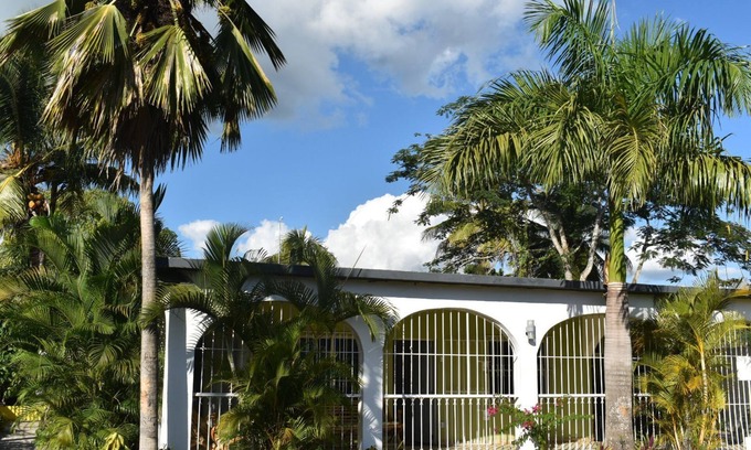 Bella Vista House | CASA 4 HABITACIONES EN BOCA CHICA RD.A MINUTOS DE LA PLAYA , TRANSPORTE DISP