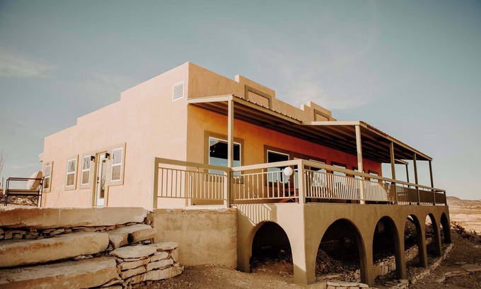 Study Butte-Terlingua House | Casa Abuelo Loco, Terlingua's Premier Vacation Rental