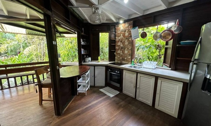 Cahuita House | Casa Achè al Lado del Parque Nacional Cahuita