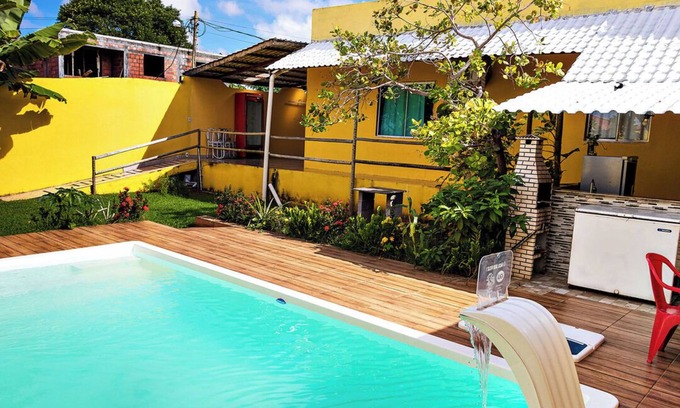 Castelo da Torre House | Casa aconchegante com piscina em Camaçari/BA