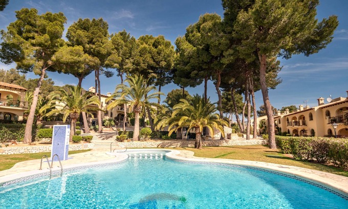 El Tesoro Apartment | Casa Alta Apartment, Moraira, with 2 large community pools