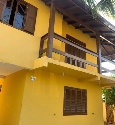 Campeche Sul House | CASA AMARELA LOMBA DO SABÂo