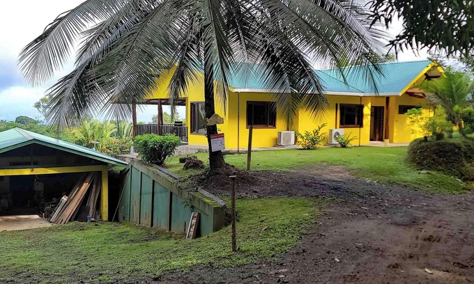 Pavones House | Casa Amarilla -Jungle Home with Ocean Views - as seen in 'Easy Living' magazine!