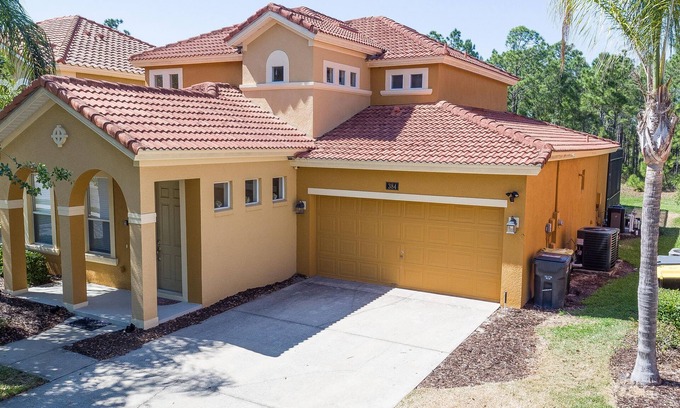 Watersong Villa | Casa Amore, 5 bed executive villa in Orlando