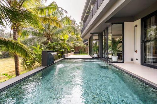 Nagoa Villa | Casa Andalucia B by Mirashya Homes - 4bhk Super Luxurious Spanish Villa near the Beach