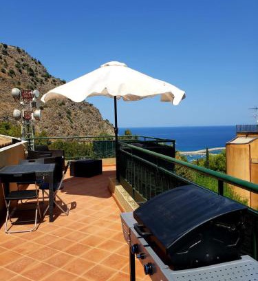 Cefalu Apartment | Casa Andrea con vista mare