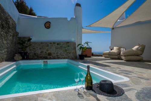 Plintri House | Casa Annaise Mykonos - Cycladic Gem with Pool & Jacuzzi
