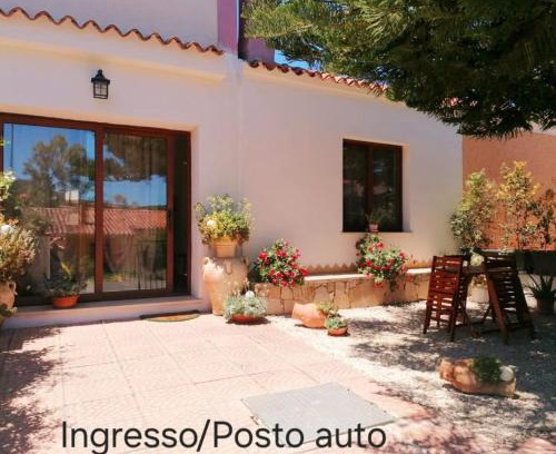 Buddittogliu Straulas Apartment | Casa Aurora