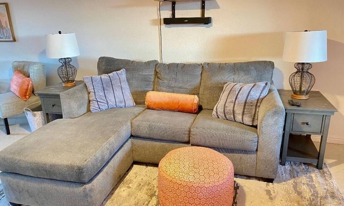 Paradise Valley Village Condo | CASA AVENTURA-Anasazi Village- Top Floor pool view