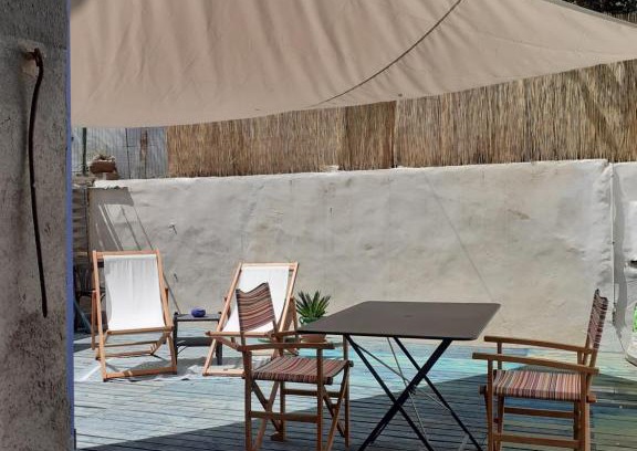 Banyuls-sur-Mer Apartment | Casa azul & blanca