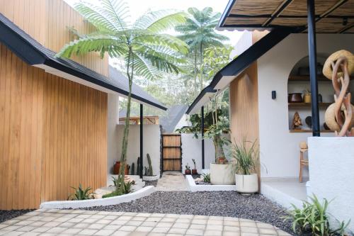 Salatiga House | Casa Benna - Salatiga