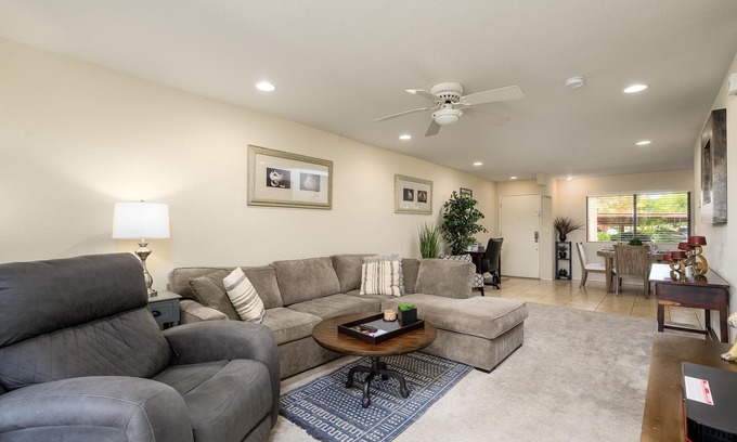 Paradise Valley Village Condo | CASA BIRDIE-Anasazi Village-Amazing views of Stone Creek Golf Course
