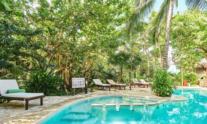 Zona Hotelera Villa | Casa Blanca Ocean View Villa | Tulum | Bohemian Style | Shared Swimming Pool, Sunbeds & Restaurant.