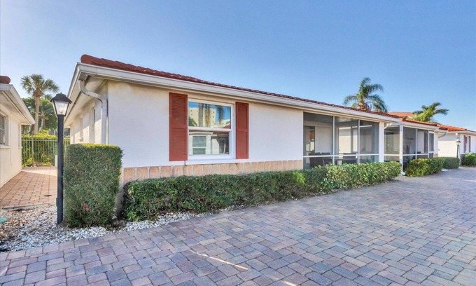Siesta Key Villa | Casa Blanca Villa D09