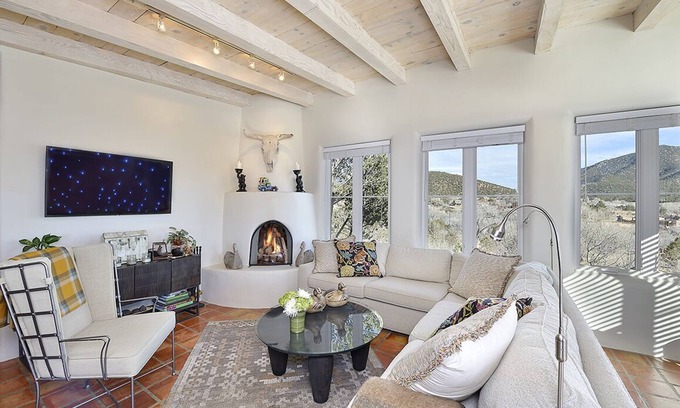 Historic Eastside House | Casa Bonita on the Historic Eastside with Views