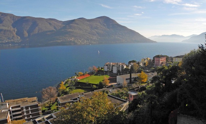 Brissago Apartment | Casa Calebris is a beautiful, romantic and cozy 1.5-room apartment with a balcony.