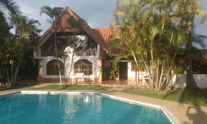 Chinauta House | Casa Campo Majo