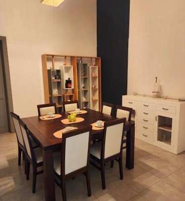 Corrientes House | Casa centrica, cómoda y amplia