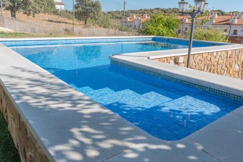 Ruidera Apartment | Casa con jardín y piscina privada