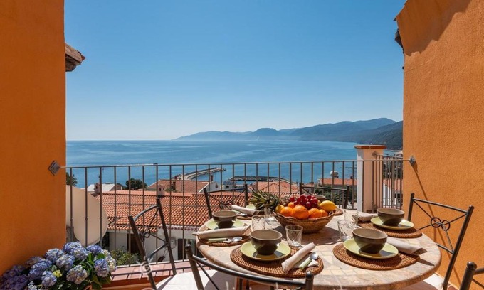 Cala Gonone House | CASA CON VISTA MARE