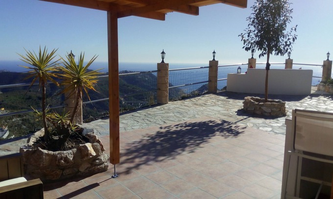Nerja House | Casa Concha, an oasis in a unique location and stunning sea views