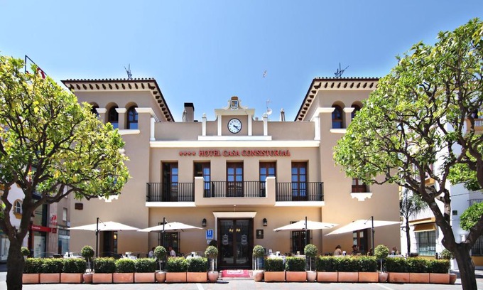 Fuengirola City Centre Hotel | Casa Consistorial