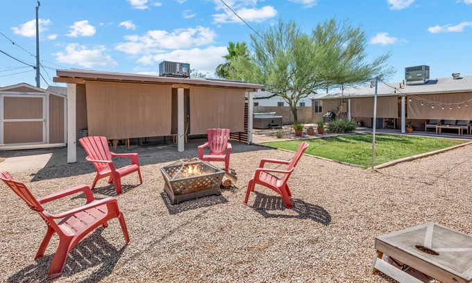 Coronado House | Casa Coronado : Downtown Phx w/ Hot-Tub & Fire Pit