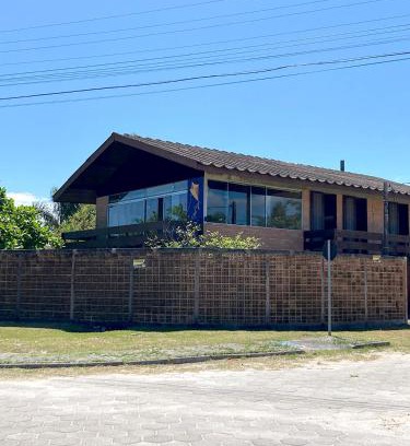 Pontal do Sul House | Casa da Pipa, em Pontal de Sul, de frente para o mar