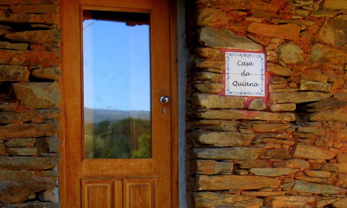 Moitas House | Casa da Quiana - cozy and comfortable
