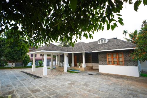 Kolagappara Villa | Casa de Amor Home Of Love
