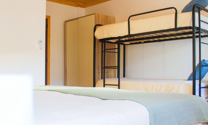 Gois Cottage | Casa de Campo Vale do Ceira, Quarto King ou Twin com Beliche, Para Famílias!!